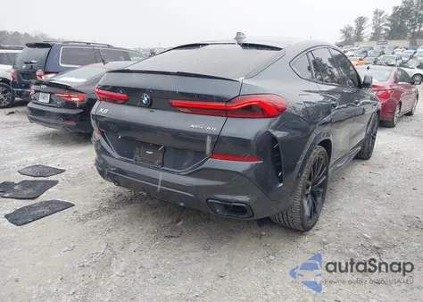 2022 BMW X6 xDrive40I z USA, uszkodzony, nr VIN 5UXCY6C08N9J52159